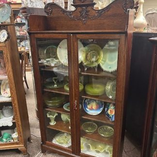 Fancy Crested Oak Double Door Bookcase