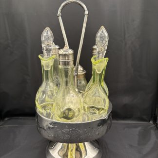 Uranium Glass Castor Set