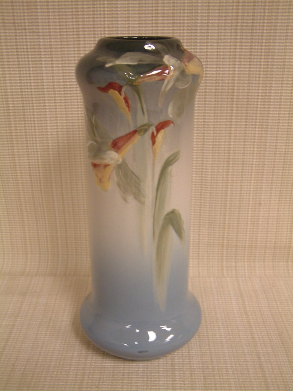 Weller Etna Tall Daffodil Vase
