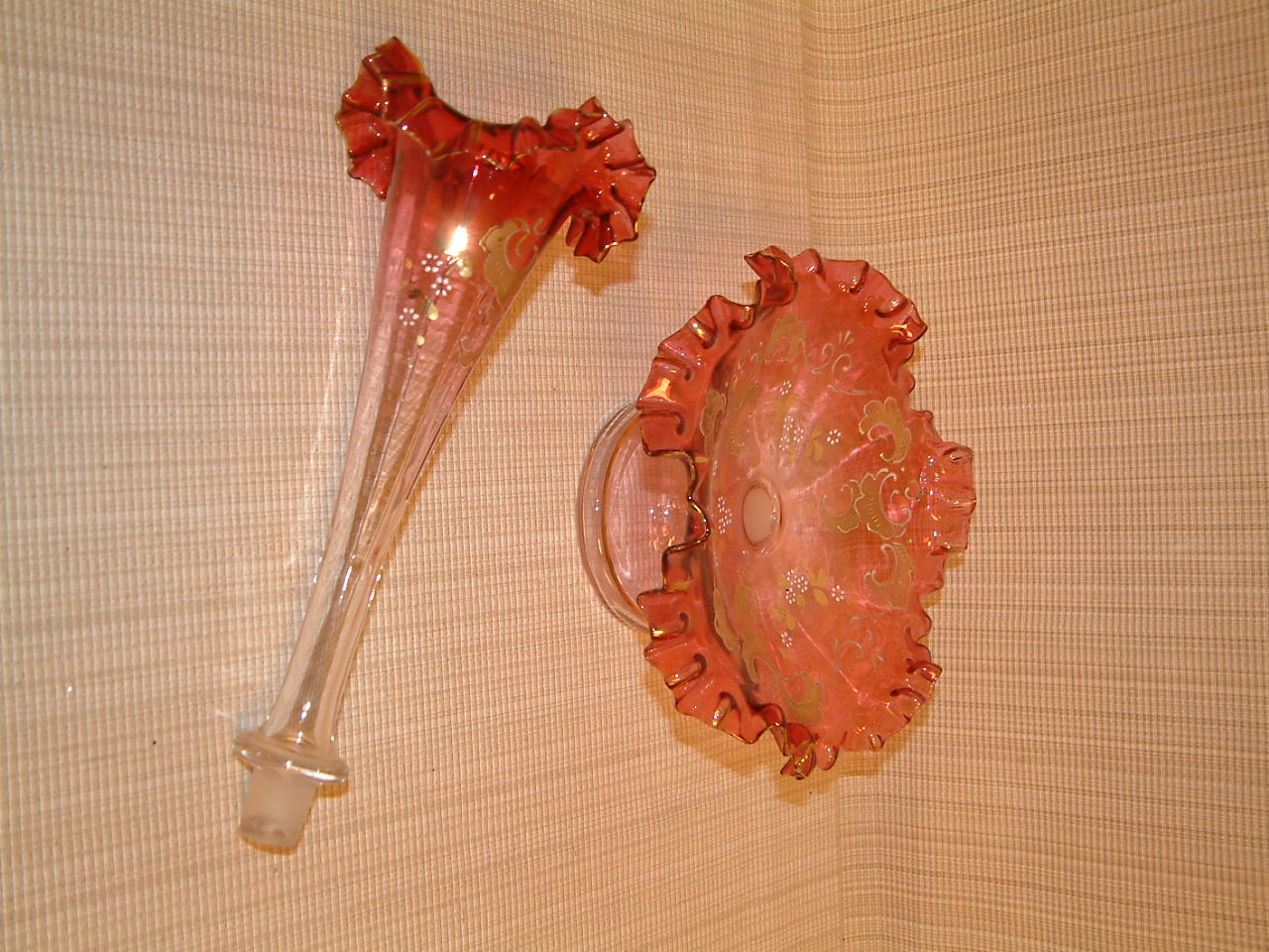 Cranberry Bohemian Single Flute Epergne