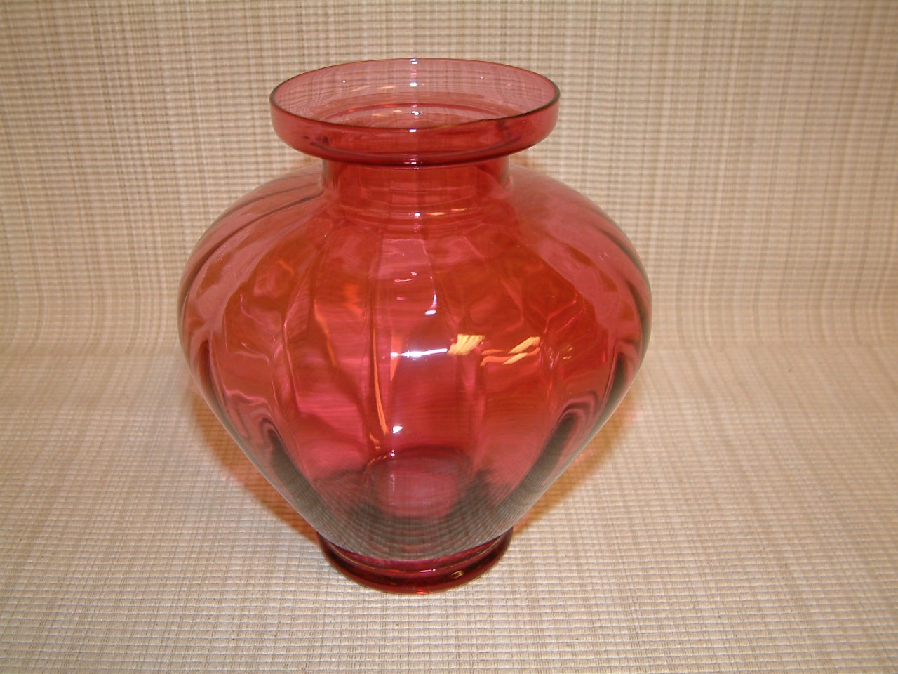 Cranberry Squat Vase