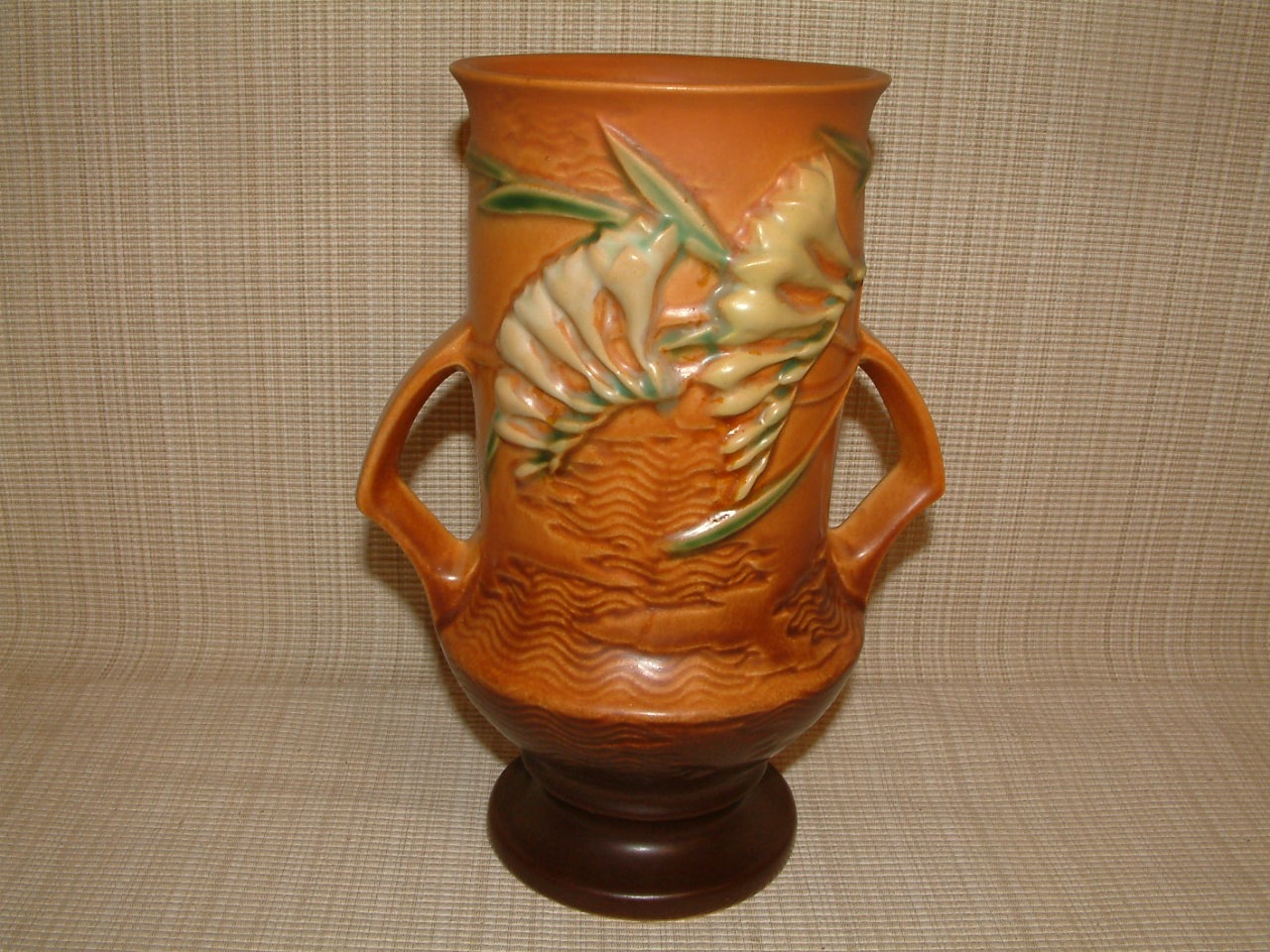 roseville terracotta freesia handheld vase