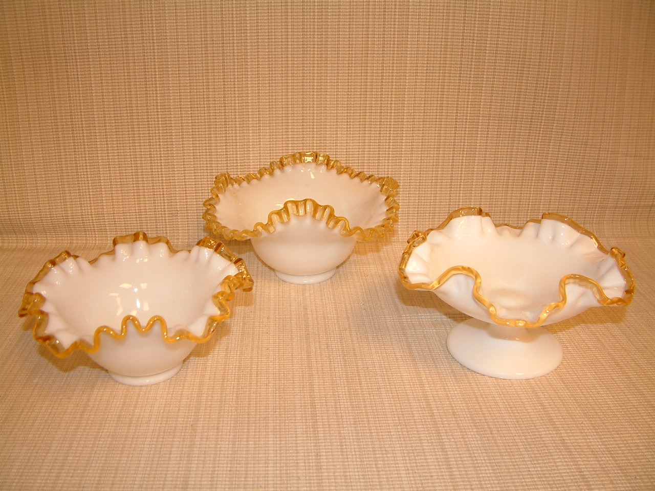 Fenton Gold Crest High Side Bowl