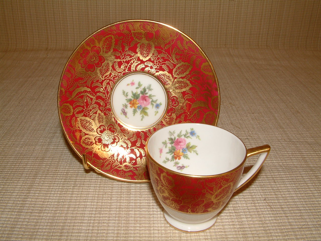 Minton-Cabinet-Cup-6-2.jpg